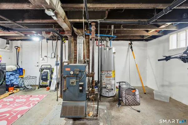 $349,900 | 19 Waller Court, New London, CT 06320