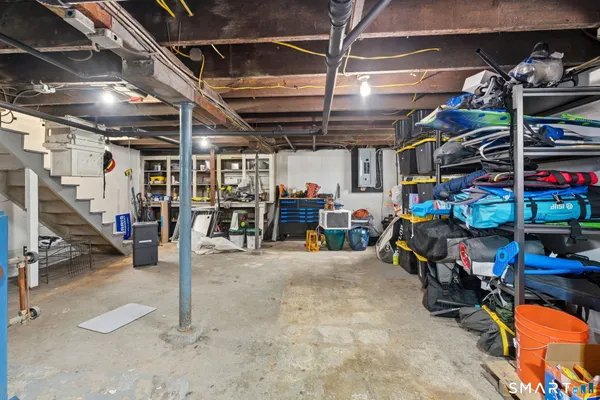 $349,900 | 19 Waller Court, New London, CT 06320