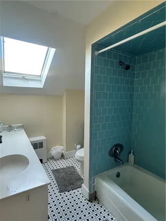 $8,000 | 20 Annandale Road, Newport, RI 02840