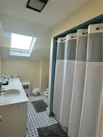$8,000 | 20 Annandale Road, Newport, RI 02840