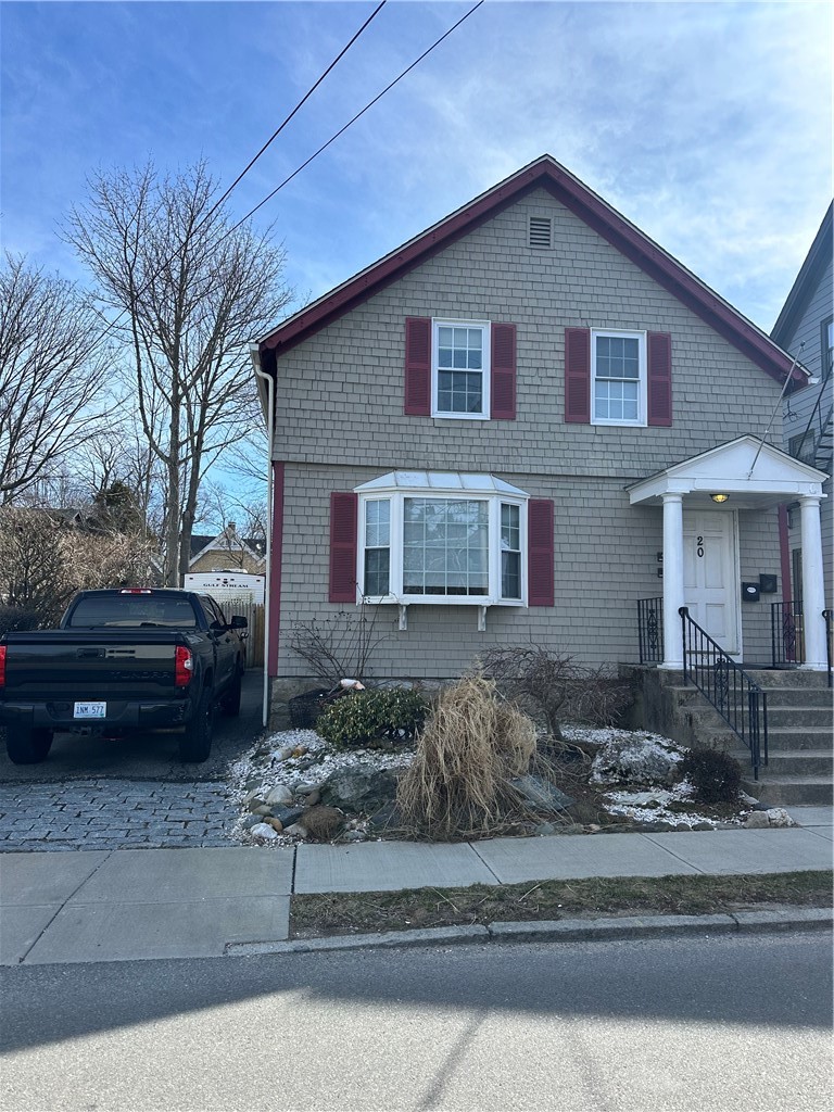 20 Annandale Road Newport, RI 02840 - Photo 2 of 19