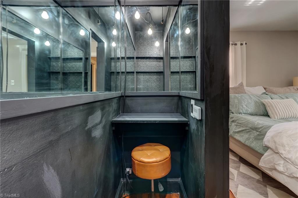 107 South Lindell Road Greensboro, NC 27403 - Photo 19 of 31