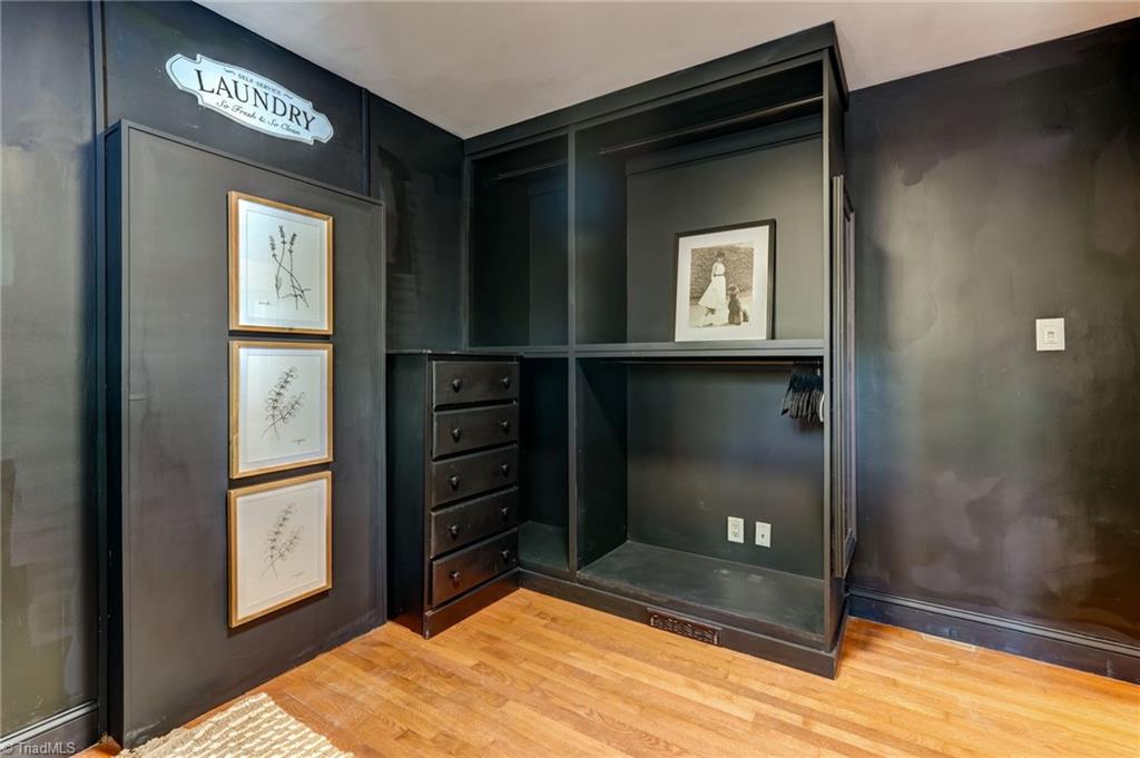 107 South Lindell Road Greensboro, NC 27403 - Photo 26 of 31