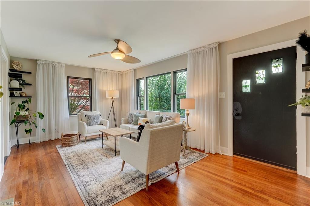 107 South Lindell Road Greensboro, NC 27403 - Photo 8 of 31