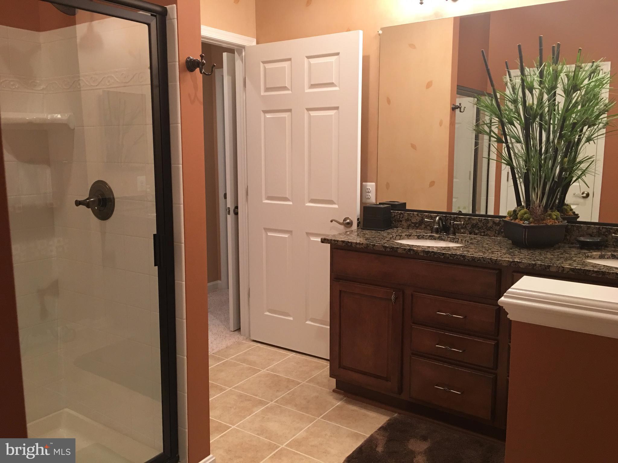 36 St Michaels Way Hanover, PA 17331 - Photo 11 of 29 Bath (Master)