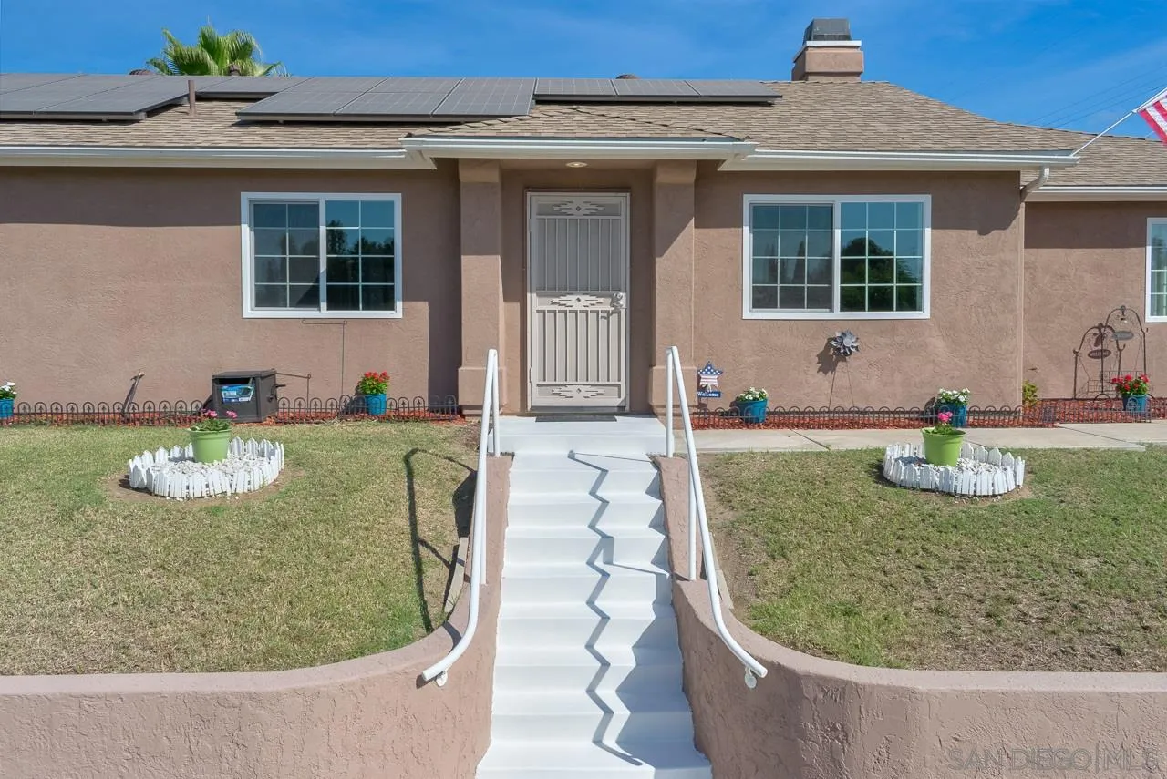 508 Concepcion Avenue Spring Valley, CA 91977 - Photo 5 of 31 Gallery Image 5