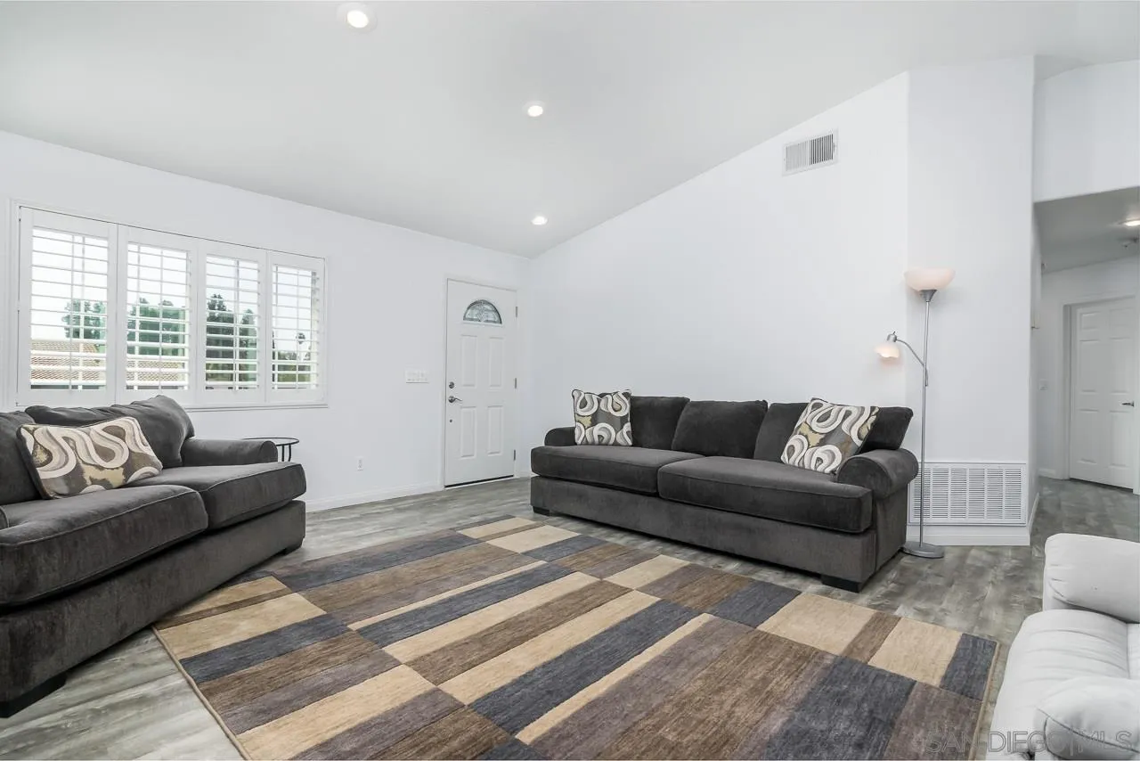 508 Concepcion Avenue Spring Valley, CA 91977 - Photo 7 of 31 Gallery Image 7