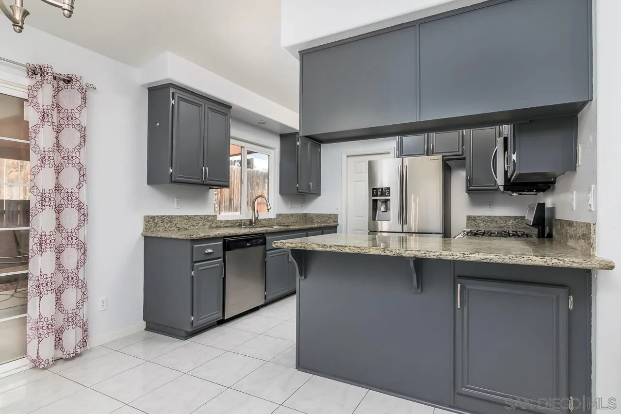 508 Concepcion Avenue Spring Valley, CA 91977 - Photo 10 of 31 Gallery Image 10