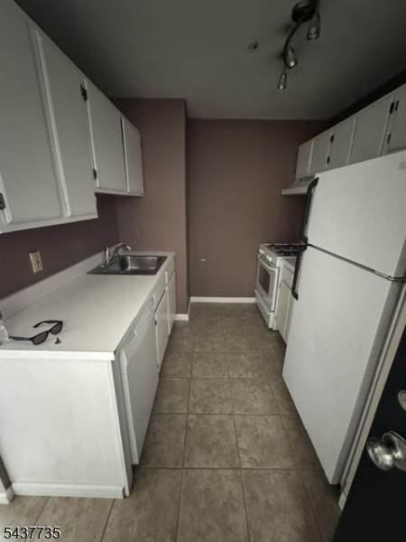 18M Ashington Club Road, Unit 18 Far Hills, NJ 07931 - Photo 2 of 10