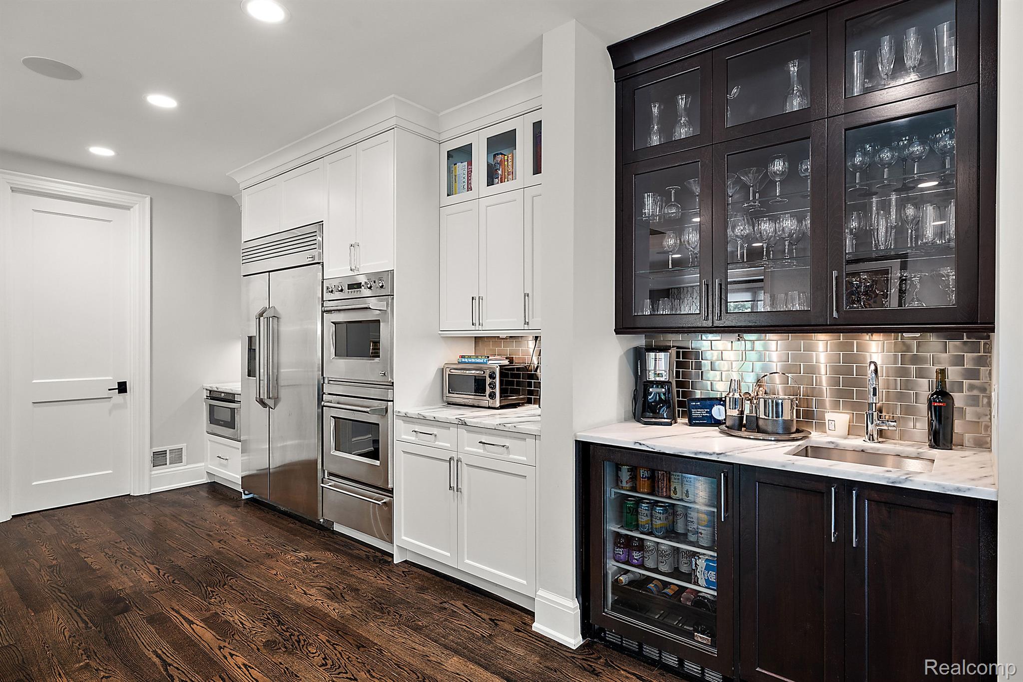 1185 Manchester Road Birmingham, MI 48009 - Photo 12 of 74 Gallery Image 12