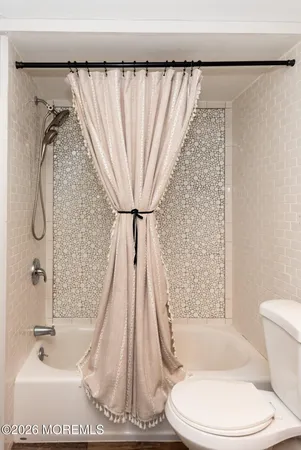 $433,000 | 623 Beachwood Avenue, Toms River, NJ 08753