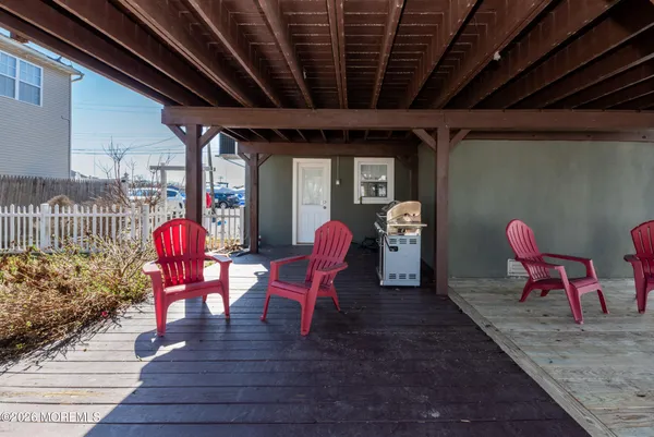 $433,000 | 623 Beachwood Avenue, Toms River, NJ 08753
