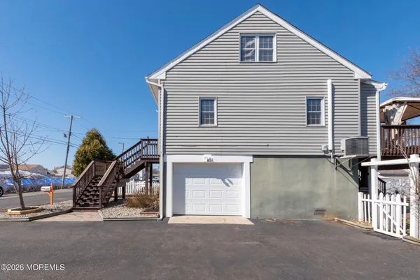 $433,000 | 623 Beachwood Avenue, Toms River, NJ 08753