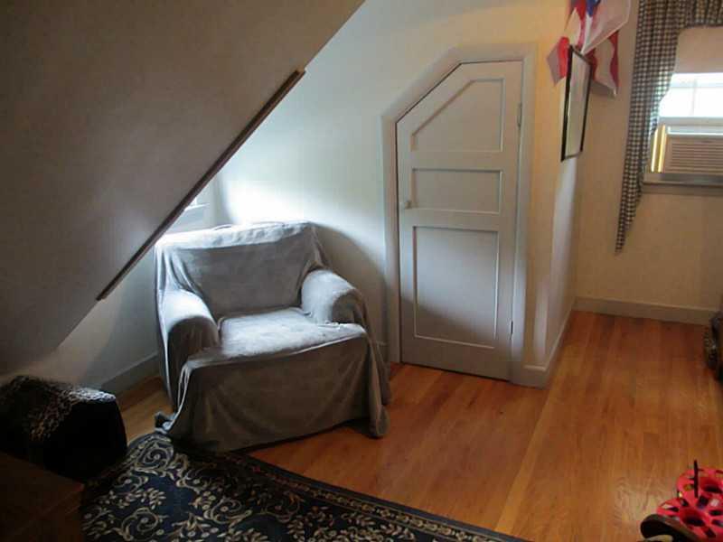 18 Hamlin Road Falmouth, ME 04105 - Photo 23 of 34 Bedroom.