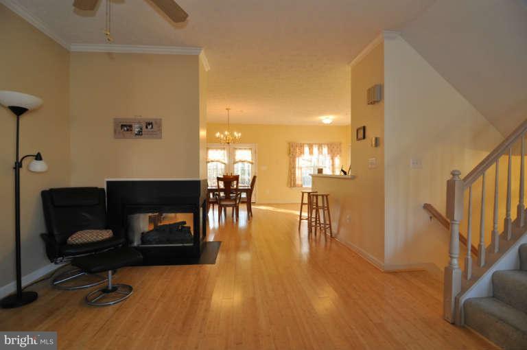 3234 Escapade Circle Riva, MD 21140 - Photo 12 of 27 Living Room