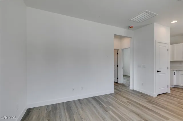 $1,195 | 367 North 16th Street, Unit 1, Las Vegas, NV 89101