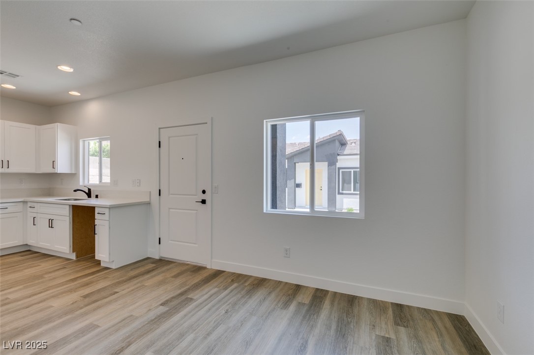 367 North 16th Street, Unit 1 Las Vegas, NV 89101 - Photo 8 of 26