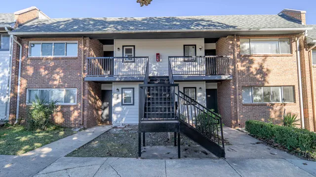 $1,250 | 2731 South Blair Stone Road, Unit B19, Tallahassee, FL 32301