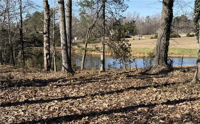 $89,900 | 8413 Fairgrove Church Road, Browns Summit, NC 27214