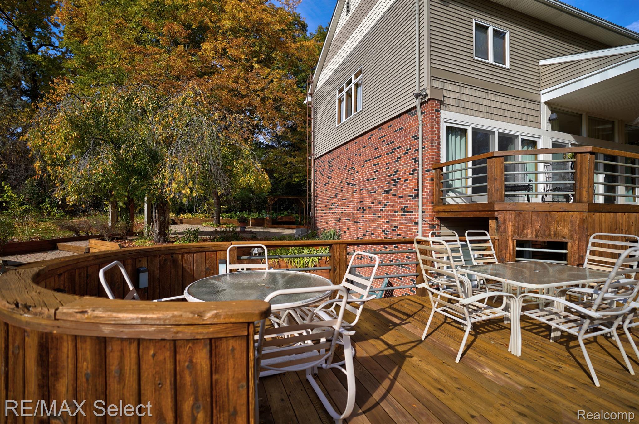 10000 Bennett Lake Road Fenton, MI 48430 - Photo 43 of 46 Gallery Image 43