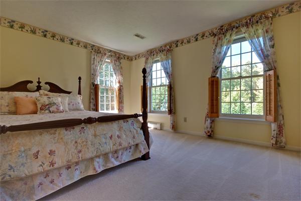 4 Tyler Road Upton, MA 01568 - Photo 23 of 30 Gallery Image 23
