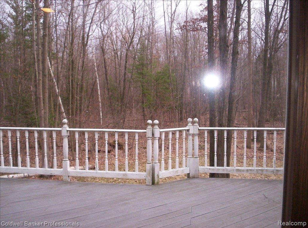 2292 King Road Lapeer, MI 48446 - Photo 4 of 10 King Rd. 016