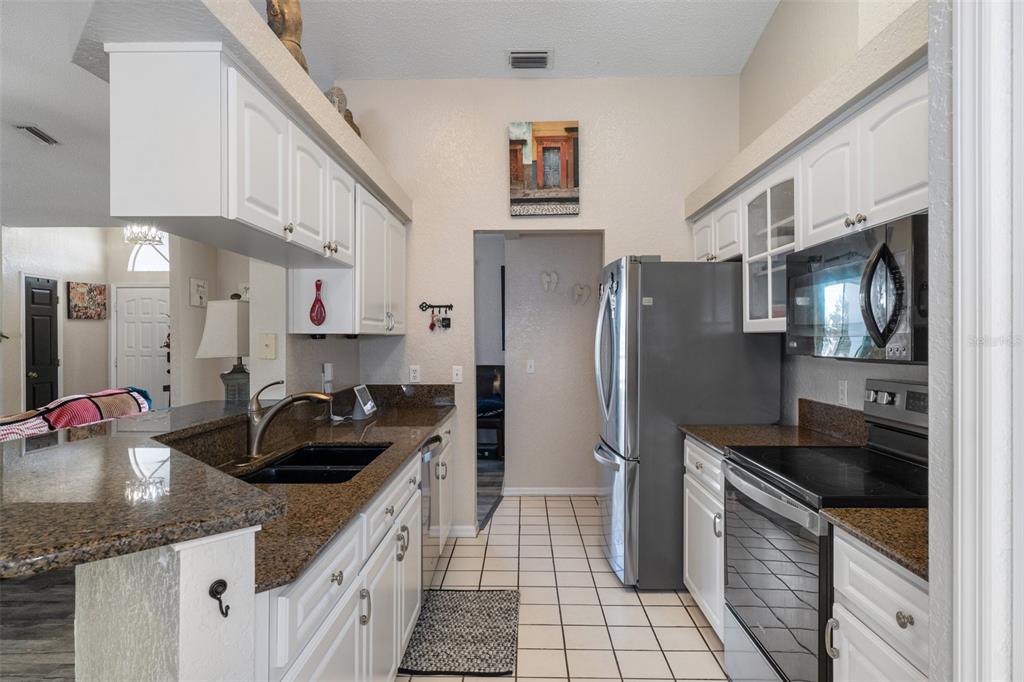 2510 Whitewood Avenue Spring Hill, FL 34609 - Photo 13 of 44