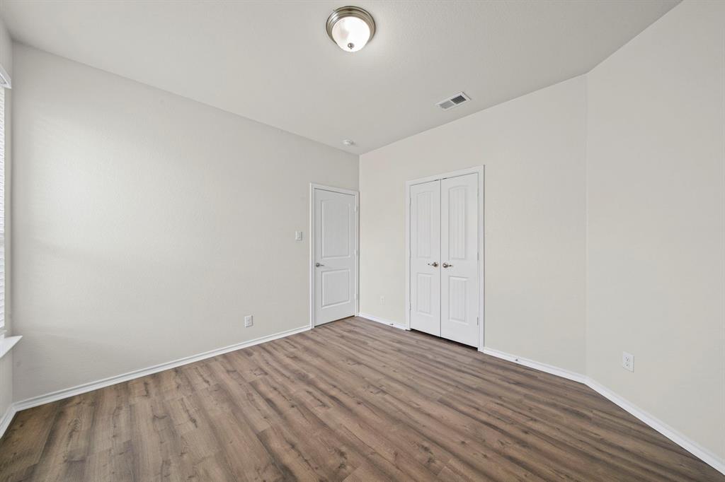 1205 Crest Ridge Drive Glenn Heights, TX 75154 - Photo 17 of 26 a view of room
