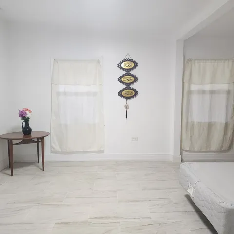 $299,900 | 7826 West 98th Place, Hickory Hills, IL 60457