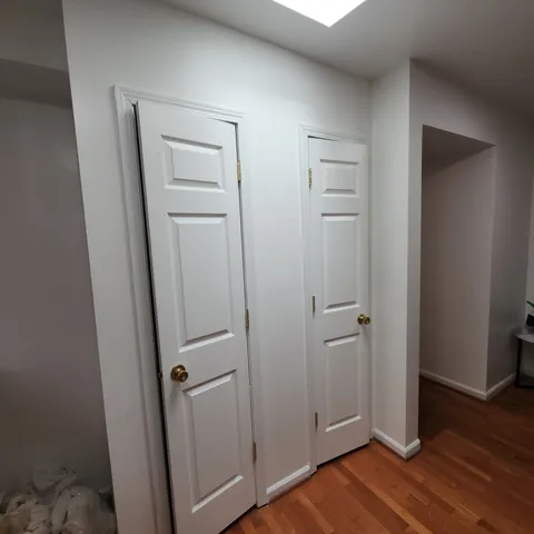 $299,900 | 7826 West 98th Place, Hickory Hills, IL 60457