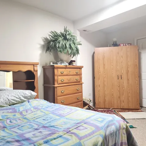 $299,900 | 7826 West 98th Place, Hickory Hills, IL 60457