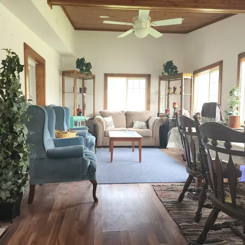 $299,900 | 7826 West 98th Place, Hickory Hills, IL 60457