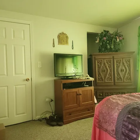 $299,900 | 7826 West 98th Place, Hickory Hills, IL 60457