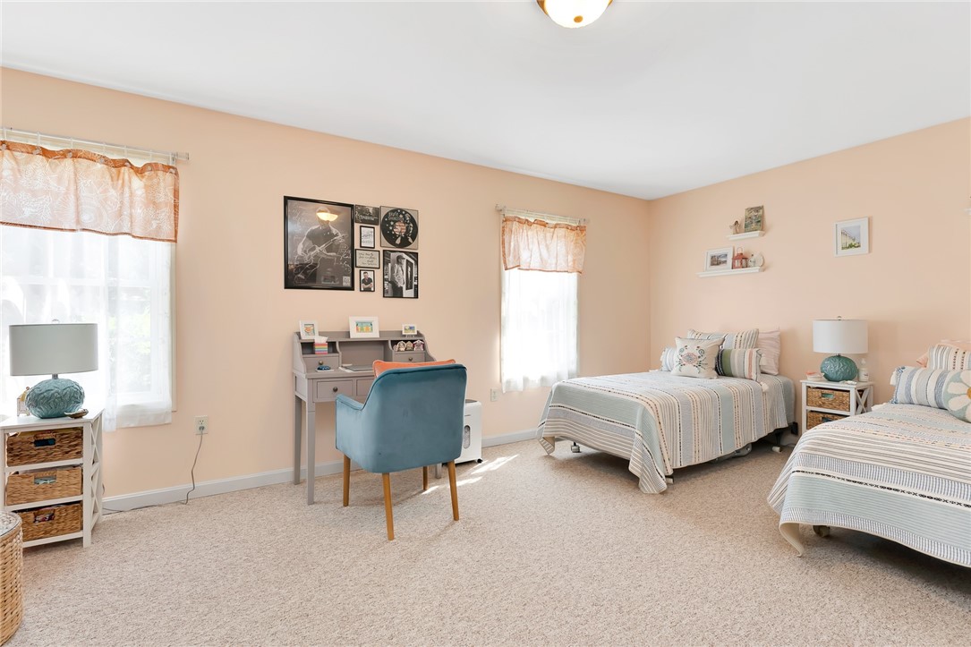 14 Piezzo Drive Westerly, RI 02891 - Photo 19 of 41