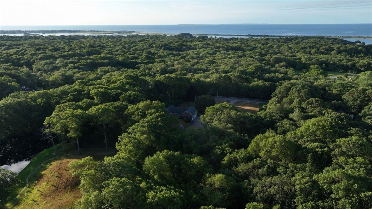 14 Piezzo Drive Westerly, RI 02891 - Photo 2 of 41
