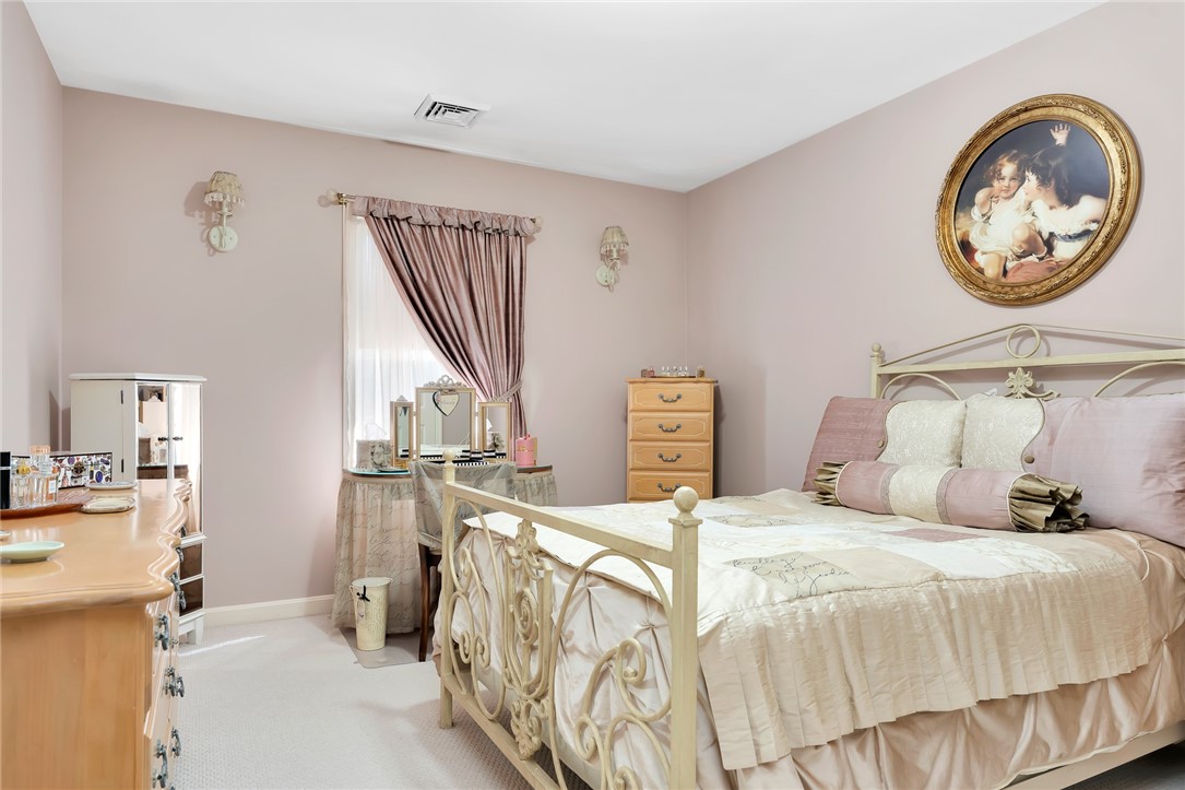 14 Piezzo Drive Westerly, RI 02891 - Photo 23 of 41