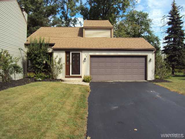 764 Robin Road Amherst, NY 14228 - Photo 1 of 1 Exterior Front