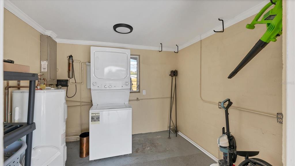 1264 Porpoise Road Venice, FL 34293 - Photo 20 of 40