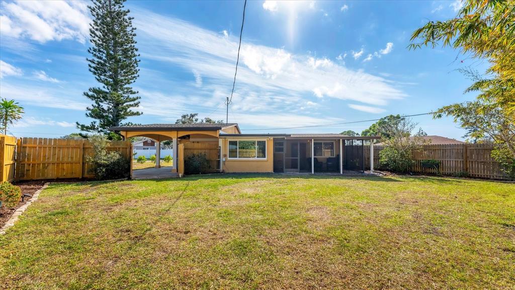 1264 Porpoise Road Venice, FL 34293 - Photo 25 of 40