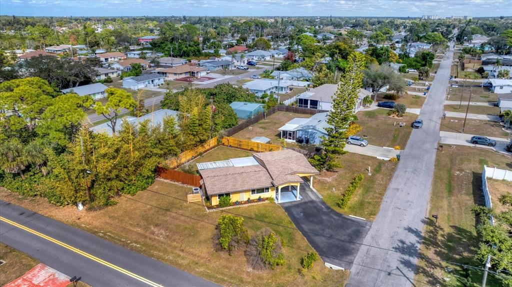 1264 Porpoise Road Venice, FL 34293 - Photo 34 of 40