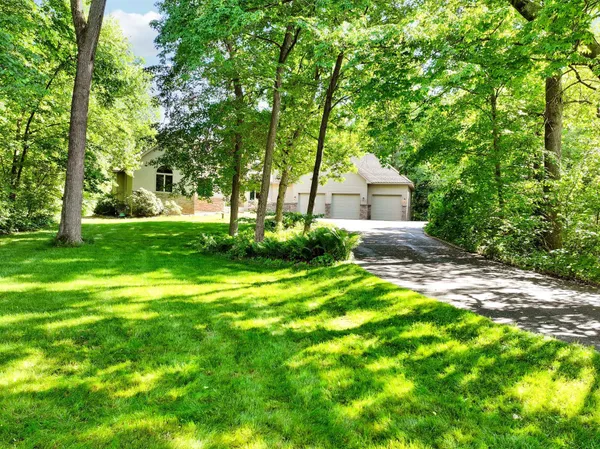 $900,000 | 4258 153rd Avenue Northeast, Ham Lake, MN 55304