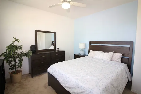 $4,500 | 28207 North Via Sonata Drive, Valencia, CA 91354