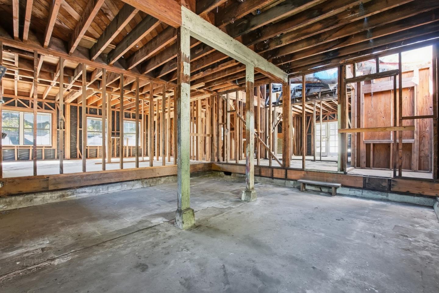 655 Embarcadero Road Palo Alto, CA 94301 - Photo 14 of 36 Gallery Image 14