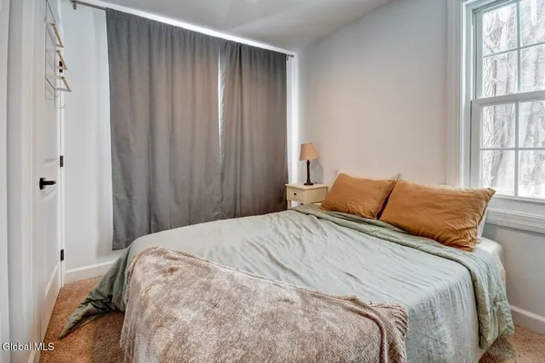 $469,500 | 475 Highway 32, Stillwater, NY 12170