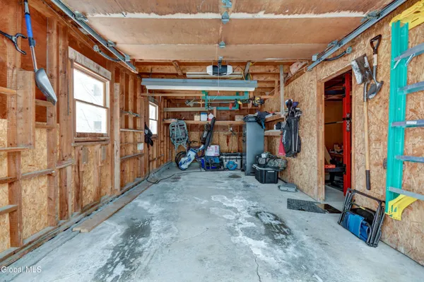 $469,500 | 475 Highway 32, Stillwater, NY 12170