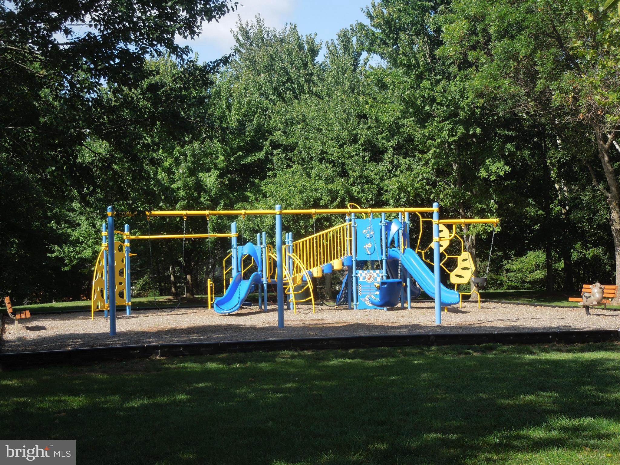 14853 Basingstoke Loop Centreville, VA 20120 - Photo 29 of 30