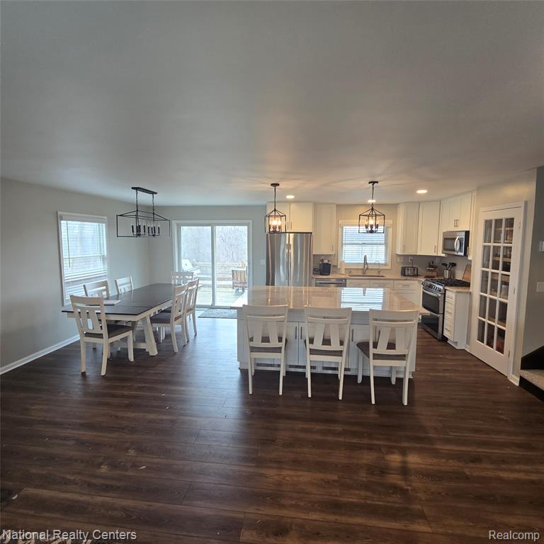 13477 South Horrell Road Fenton, MI 48430 - Photo 3 of 30