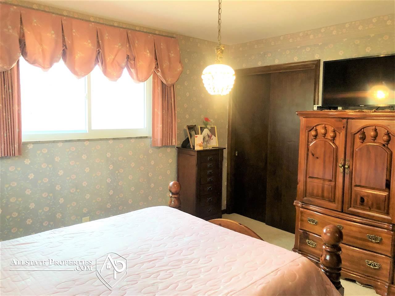 10098 East Atherton Road Davison, MI 48423 - Photo 11 of 46 50007560-10.JPG