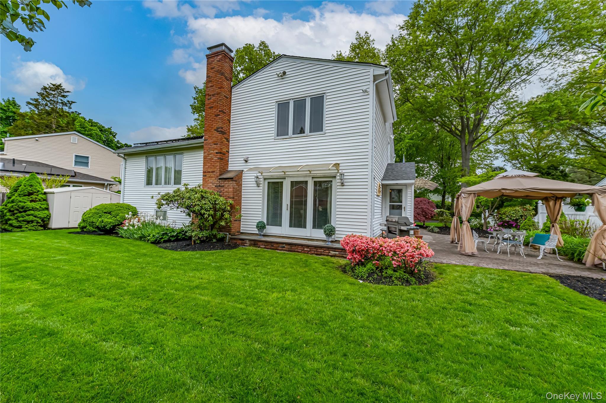 32 Dressler Road Greenlawn, NY 11740 - Photo 44 of 44