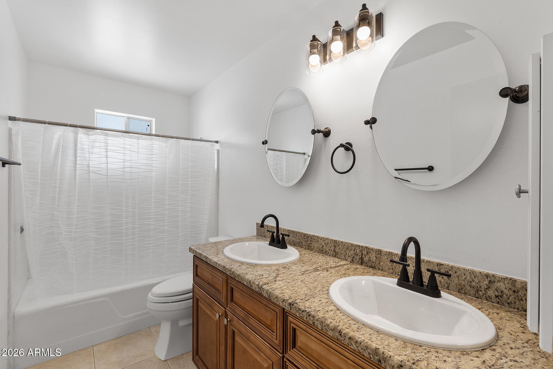 5409 East Decatur Street Mesa, AZ 85205 - Photo 5 of 32 27